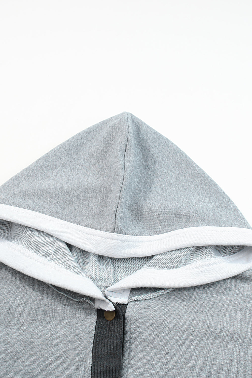 Green Color Block Exposed Seam Buttoned Neckline Hoodie