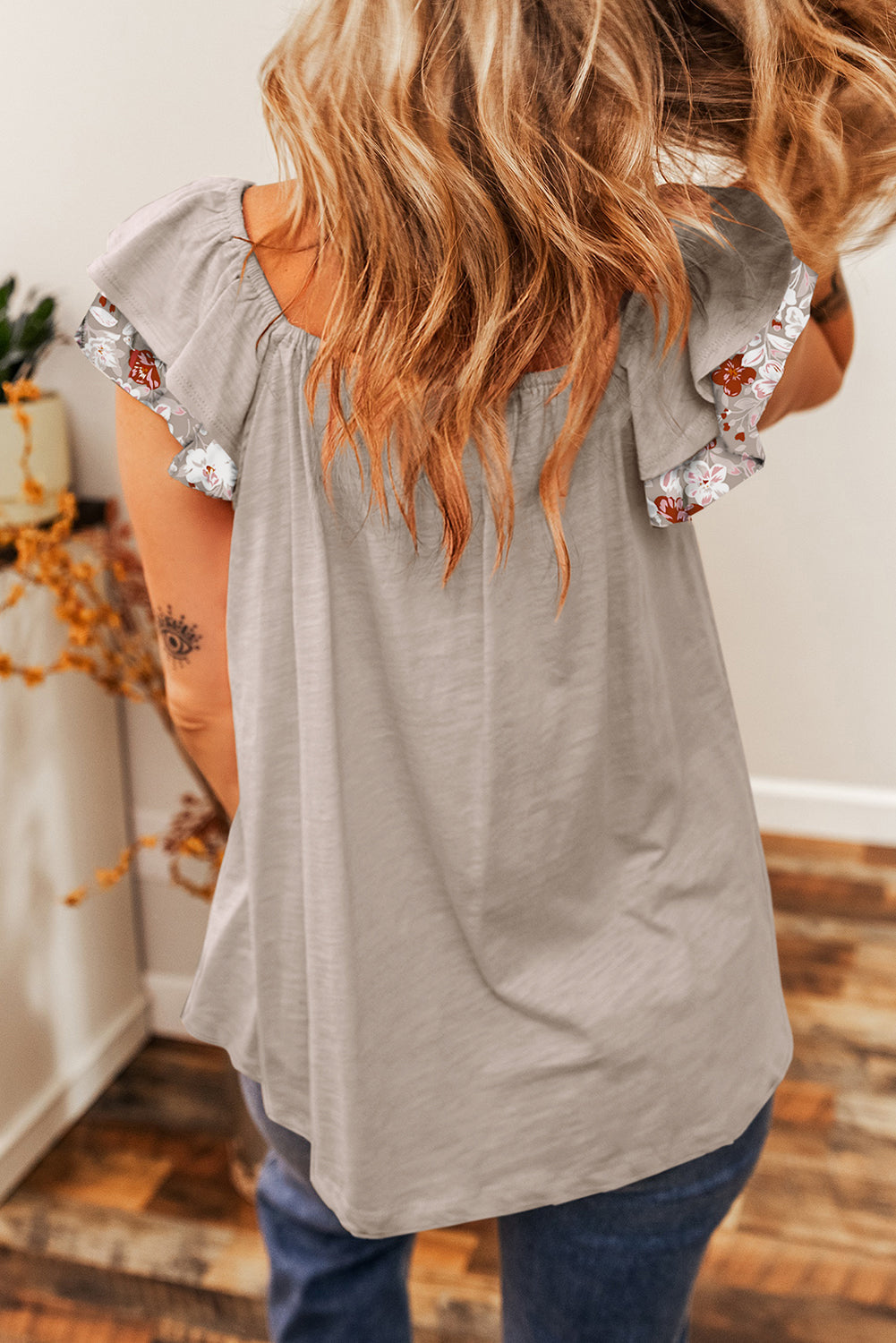 Floral Square Neck Ruffle Sleeve Blouse