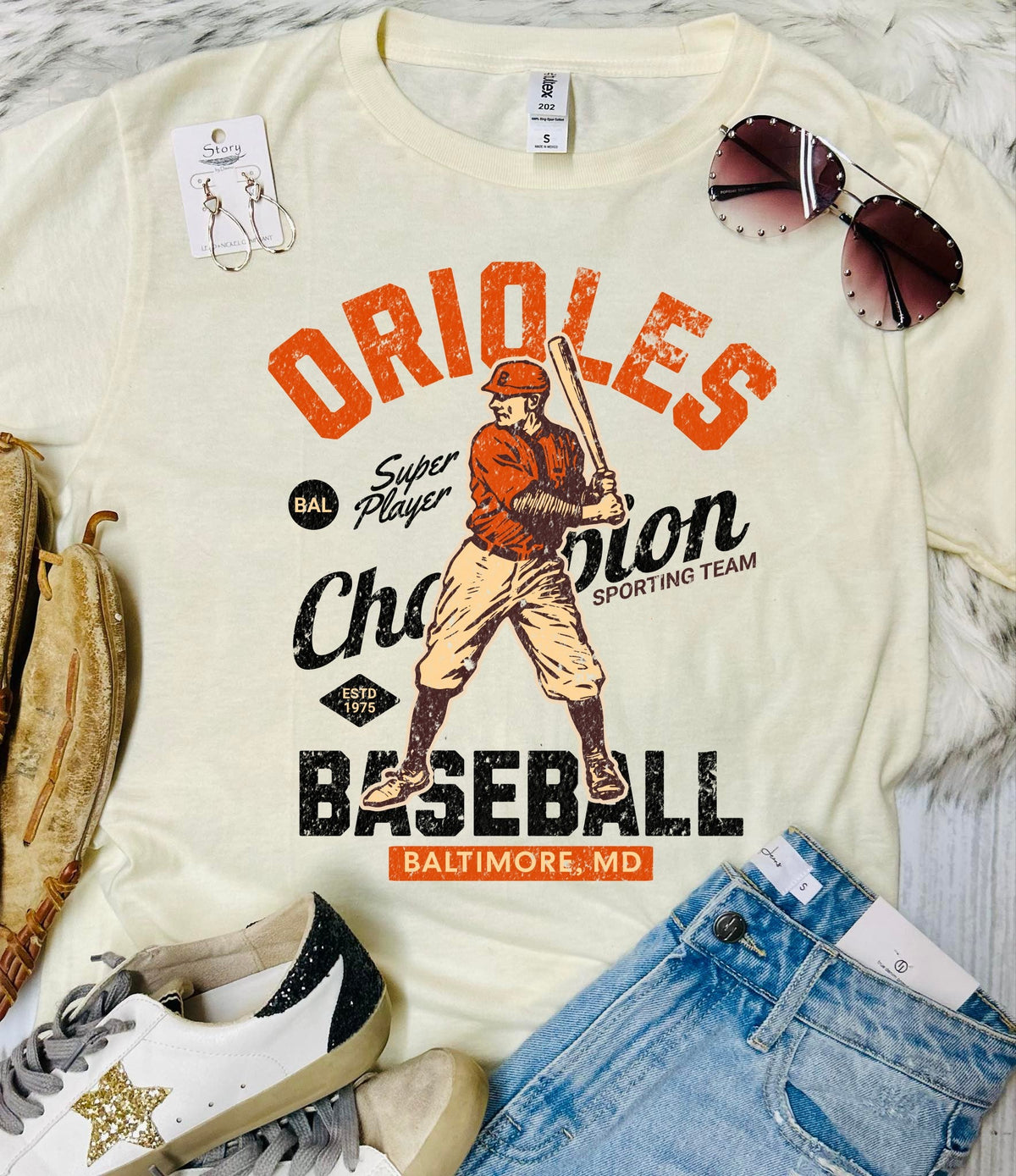 *DTG* $9.99 MLB Vintage Tan Tees