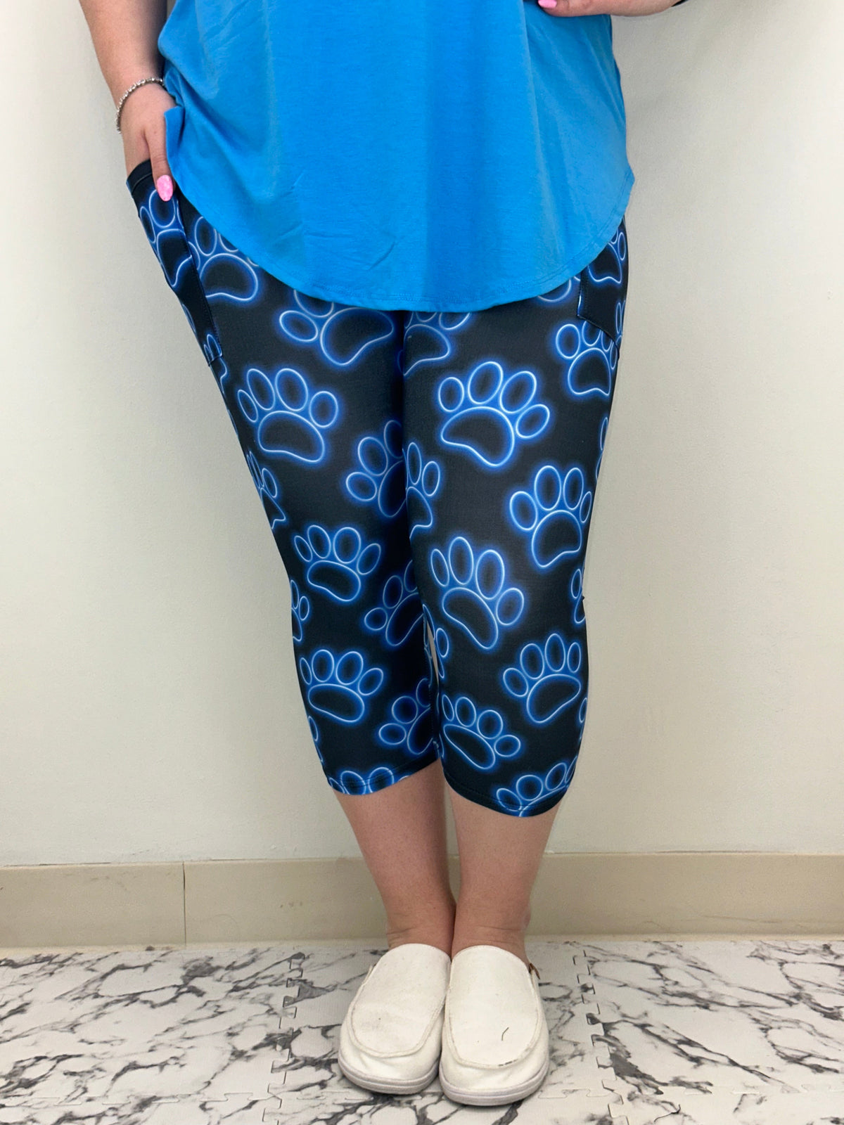 Blue Neon Paw Print Capri w/ Pockets