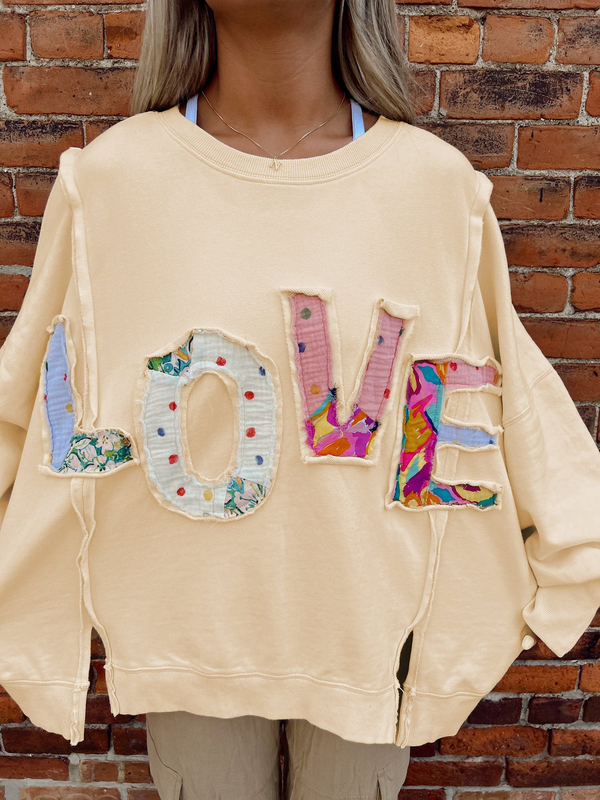 (Pre order 11.5)LOVE Patch Sweatshirt