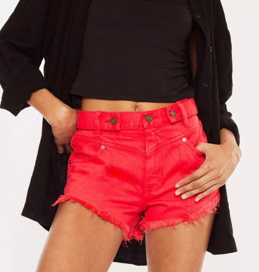 kancan red distressed shorts