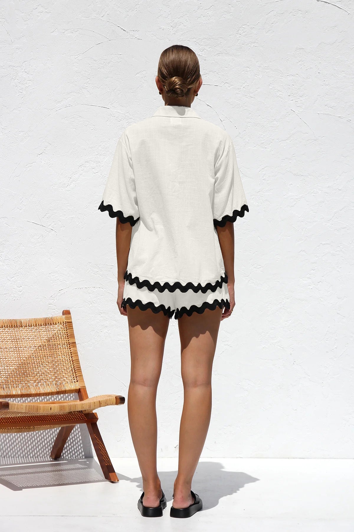 Wave Pattern Solid Shirt Top + Shorts Set