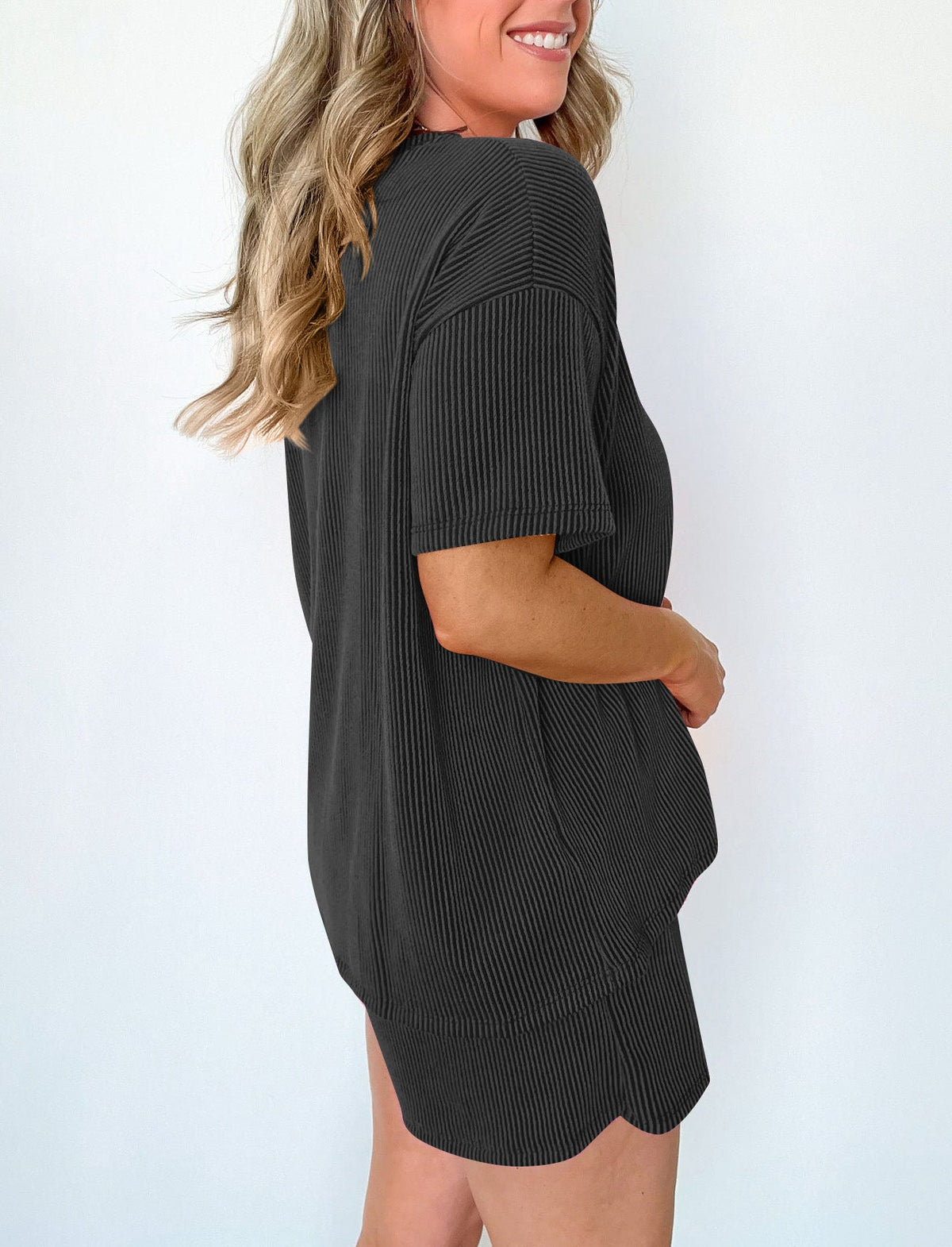 Ribbed Crew Neck Top + Shorts Two-piece Set