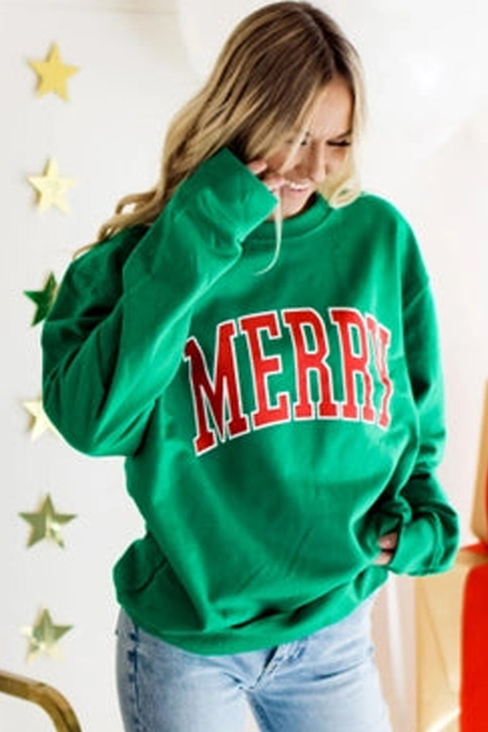 MERRY Graphic Pullover Sweatshirt