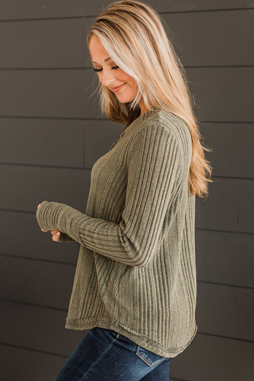 V Neck Buttoned Ribbed Knit Top